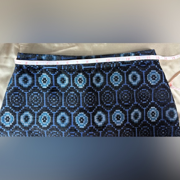 Zara‎ Black and Blue Geometric Mini Skirt - Picture 8 of 12